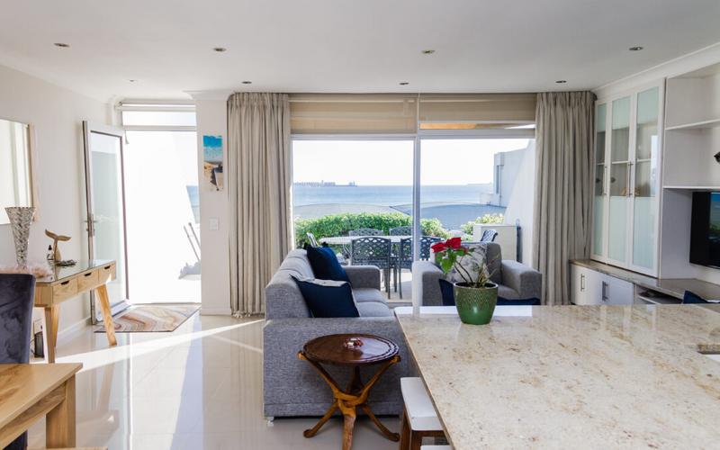 2 Bedroom Property for Sale in Dolphin Beach Western Cape